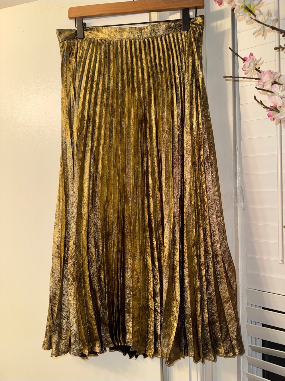 Banana Republic Metallic Gold Pleated Midi Skirt